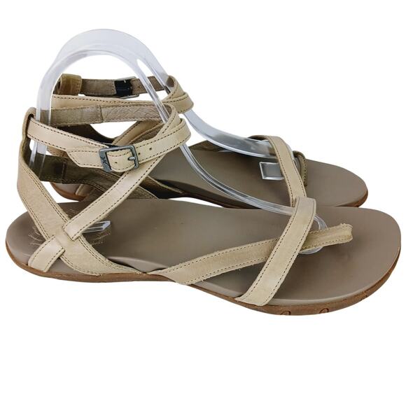 CHACO Women's SZ 10/10.5 Juniper Sandals In Tan - Picture 1 of 8